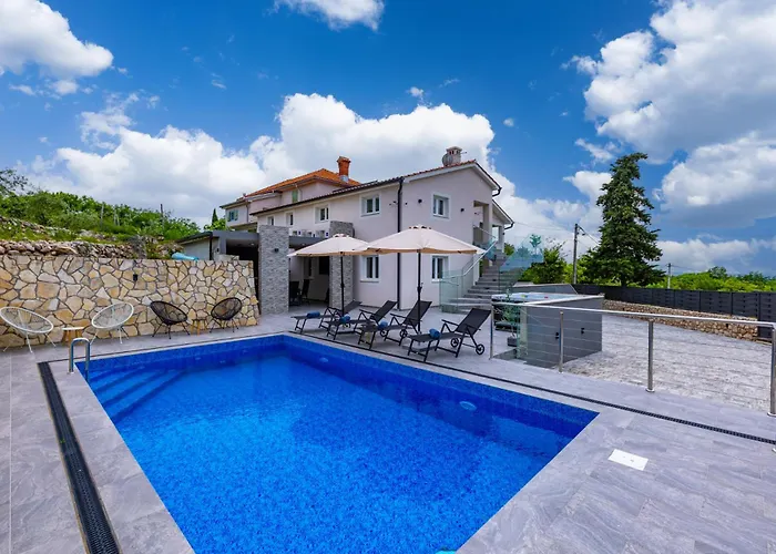 Adri Villa Kras